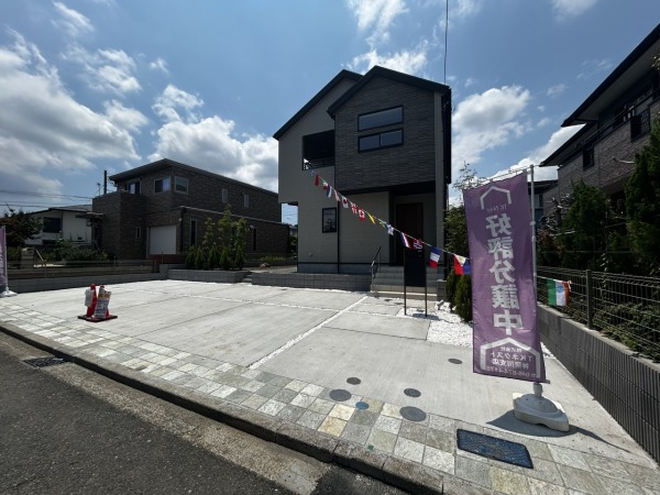 横浜市金沢区釜利谷西5丁目 新築戸建